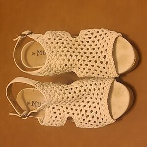 Mudd wedges size 9.5